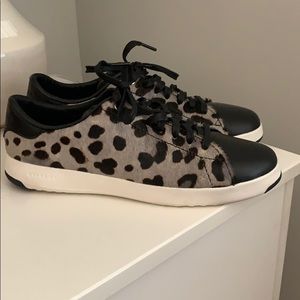 Cole Hana Grandpro tennis shoes